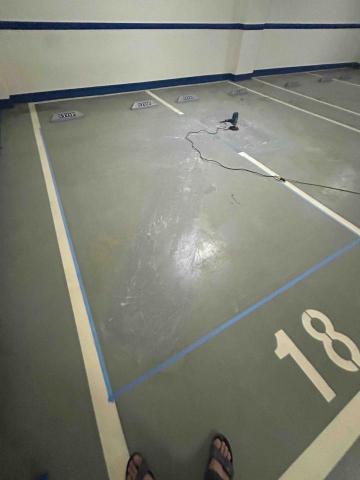 廖至偉 - 上面漆最後的研磨