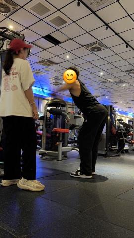 到府清粉刺/到府肌力訓練 - 