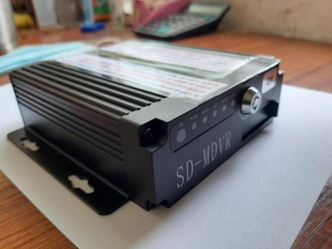 鐘明泉 - 車載錄像機