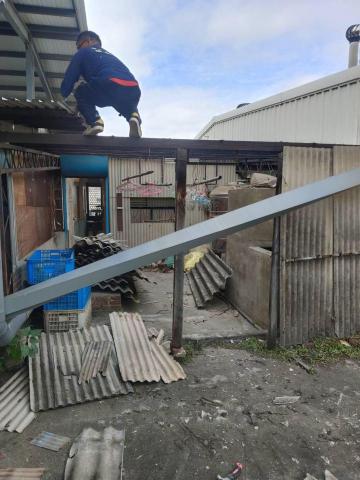 恩陞工程行  統編：95265022 - 石棉瓦拆除