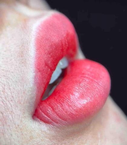 V.A美學 瑞拉老師 - 霧唇