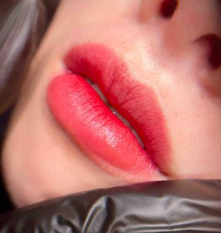 V.A美學 瑞拉老師 - 霧唇