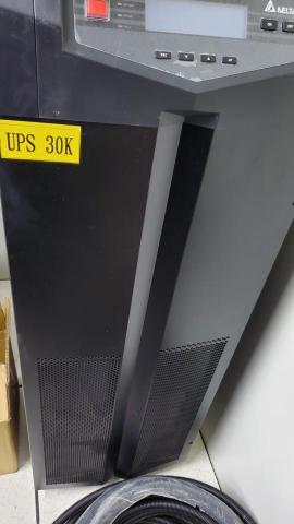 晟望科技股份有限公司 - UPS 不斷電系統規劃
高效能UPS系統提供穩定電力，確保設備不間斷運行，維持最佳運作。
