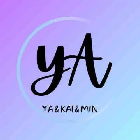 林莉雅 - 自己設計的電商平台LOGO