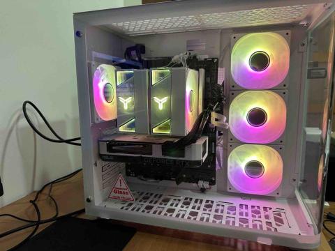 星星個人工作室⭐️(電腦組裝 全台宅配送到府) -  星星個人工作室⭐️(電腦組裝 全台宅配送到府) -