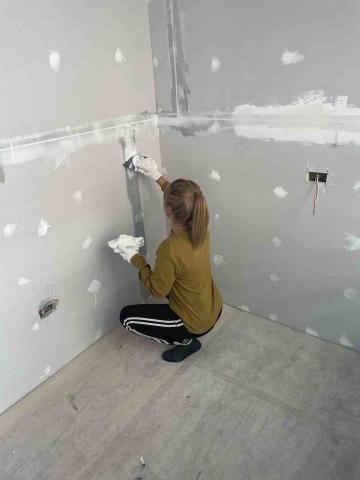 霸雁工程行 - 補土作業