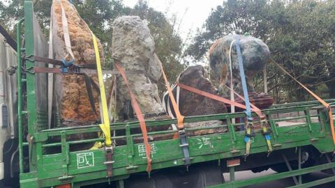 鈕鋒國際開發 -  鈕鋒國際開發 -