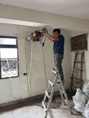 晉餘企業水電工程 - 油煙機洗孔