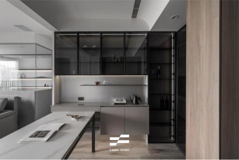 一鳴室所 室內設計工作室 - 餐邊酒櫃展示收納設計 一鳴室所 室內設計工作室 - 餐邊酒櫃展示收納設計