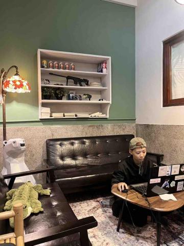 李靜瑜 - 餐飲業開店創業輔助