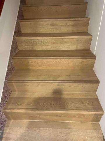 築愛家地板 - 樓梯一階900