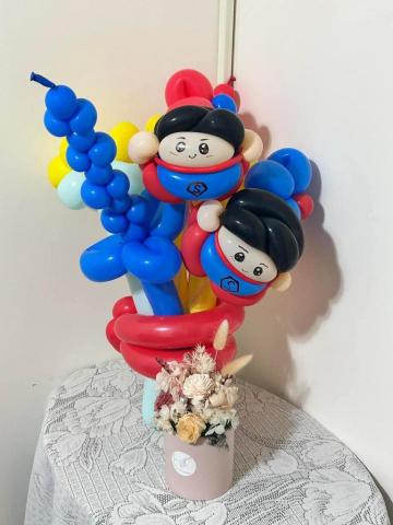霓霓：氣球花束、氣球人物造型、造型氣球、氣球生日派對、氣球表 - 超人花束