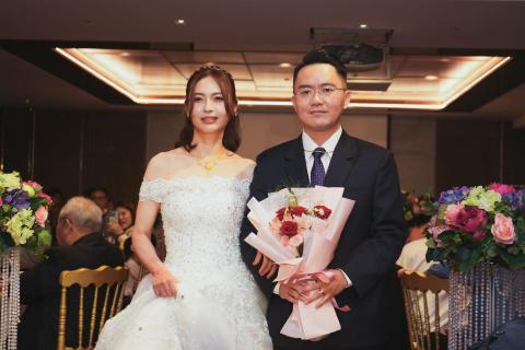 Ben - 婚禮活動拍攝作品
參考作品連結 https://b10828007.myportfolio.com/