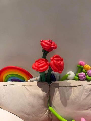 霓霓：氣球花束、氣球人物造型、造型氣球、氣球生日派對、氣球表 - 