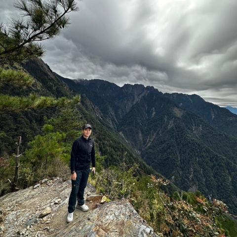 提供碧潭景點服務的專家黃君君