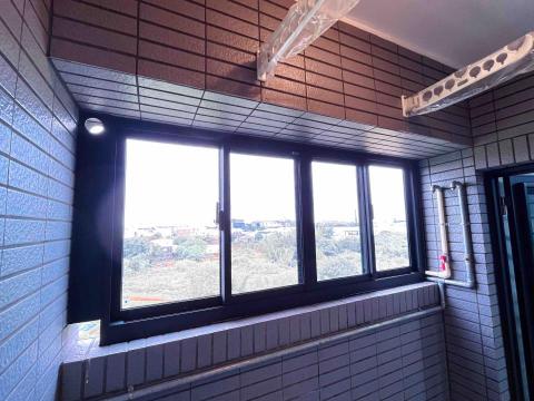 大匠氣密窗 - 後陽台鋁窗安裝