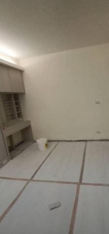 黃振球 - 主臥改修中