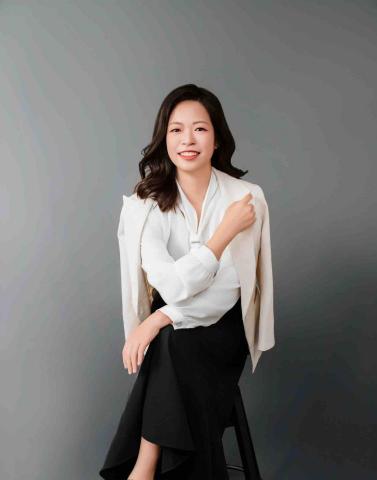 提供保險精算師服務的專家洪琬真