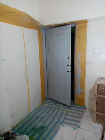 金鵬塗裝 各式塗料施工 - 直卡門噴漆改色