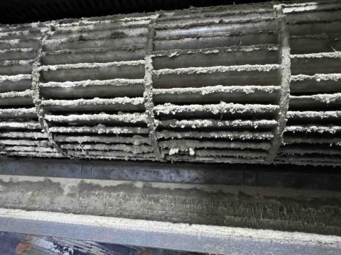 上成空調 - 風鼓阻塞