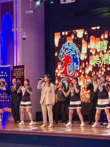 方方｜婚禮主持｜婚禮歌手｜週歲主持 - 