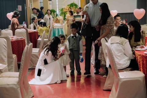 方方｜婚禮主持｜婚禮歌手｜週歲主持 - 婚禮彩排