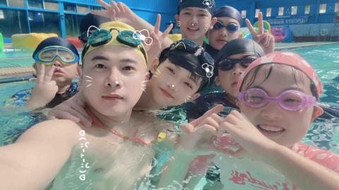 威尼斯游泳池 - 