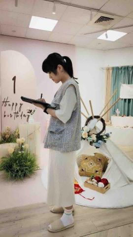 方方｜婚禮主持｜婚禮歌手｜週歲主持 - 