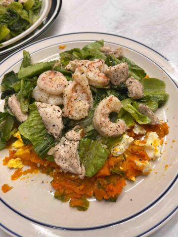 Jade’s kicthen（潔德作菜） - 鮮蝦/雞里肌肉，溫沙拉