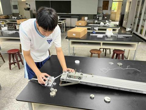 提供114服務的專家黃冠瑜