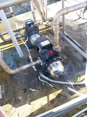 何宗弘 - 屋頂加壓馬達