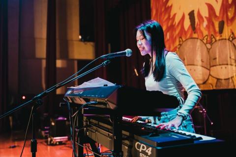 陳以薰 - 用鋼琴和歌聲表達自己是最快樂的事！