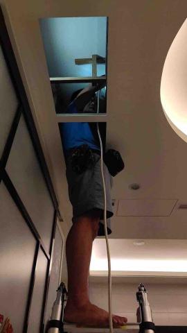 奇恩空調家電工程行 - 清洗吊隱式冷氣室內機