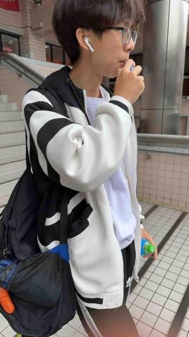 提供三重英文服務的專家陳君澔