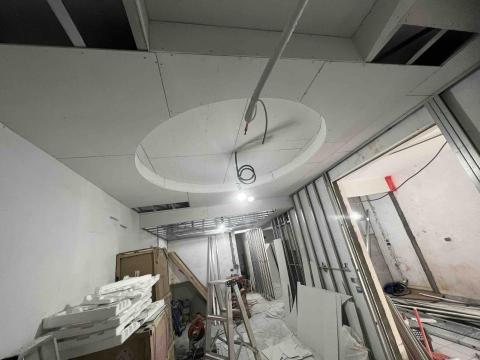 勛程工程行 - 客廳圓形造型暗架天花板