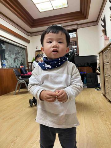 weiping - 陪孩子玩耍 幫忙家長分憂