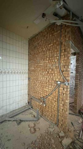 棋栓 - 廚房移位配管