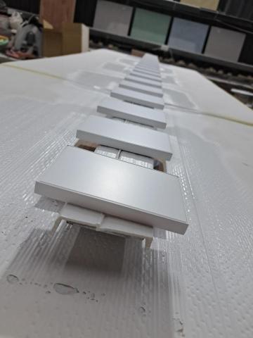 上野裝潢油漆 - 專櫃 內崁式烤漆板