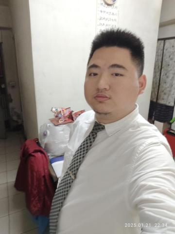 提供編劇服務的專家章宸維