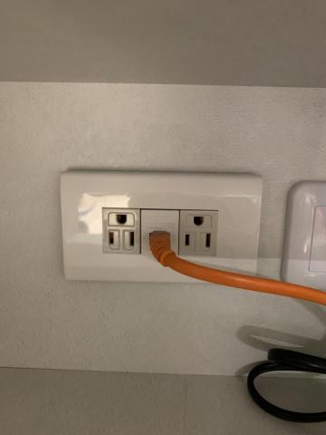 鳳岡電力工程 - 網路接頭新增插座