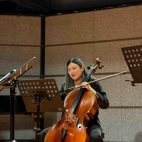 Natalie Chia謝琦恩 - 
