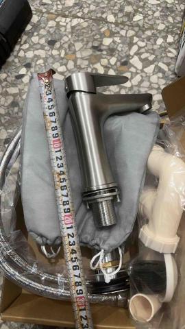 榮鑫居家水電維修 - 304材質單孔臉盆龍頭組