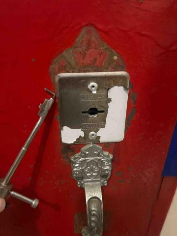 24小時 幸運鎖匙 高先生 - 24小時 開鎖 換鎖