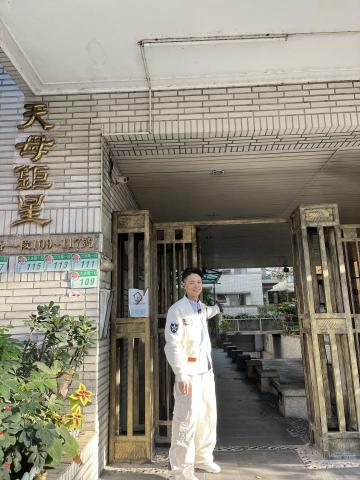 全謹地政士事務所 - 社區大門－天母鉅星，往內走左轉有電梯，直上5F即可！