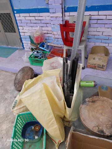 岳蓁 - 回收物品分類