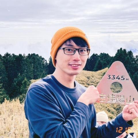 提供wix客服服務的專家陳彥安