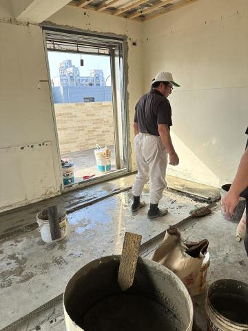 室內設計師 Ariel - 泥作施工