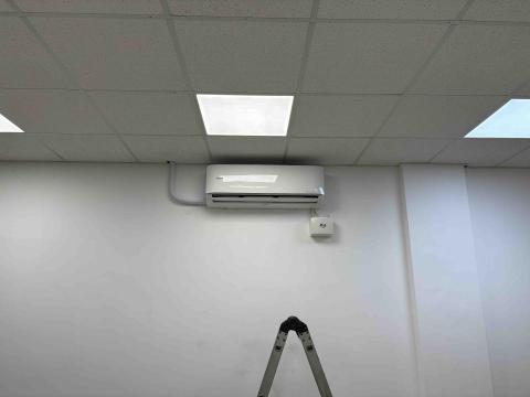 光堡電器有限公司 - 冷暖氣機安裝