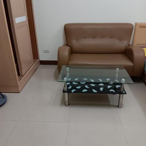 陳燕玲 - 
沙發茶几擦拭擺放後