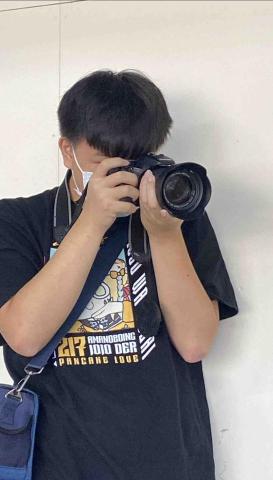 靠主創作拳擊設計 - 